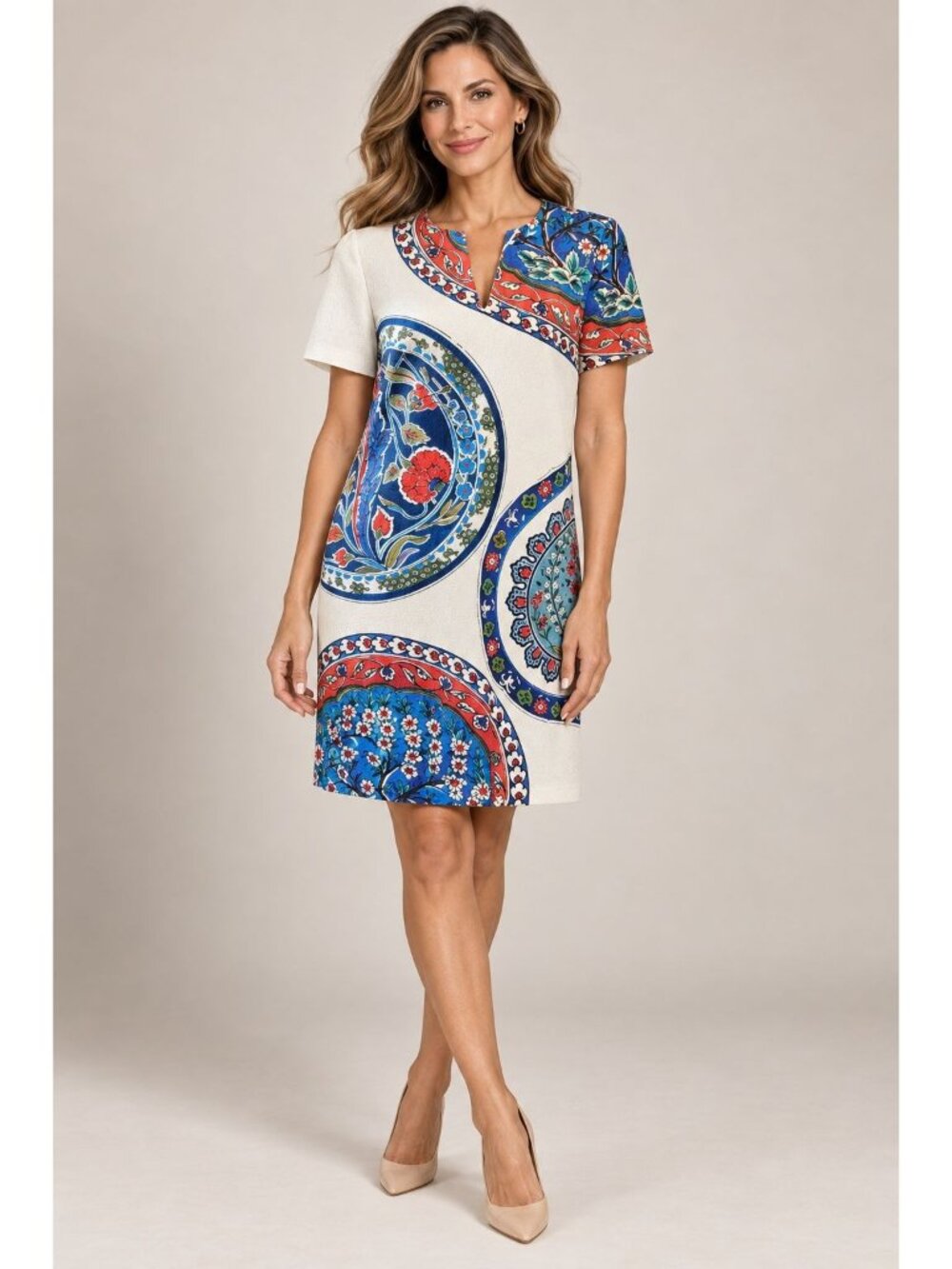 Escada Dsissas short-sleeve shift dress a striking multicolor medallion Size S